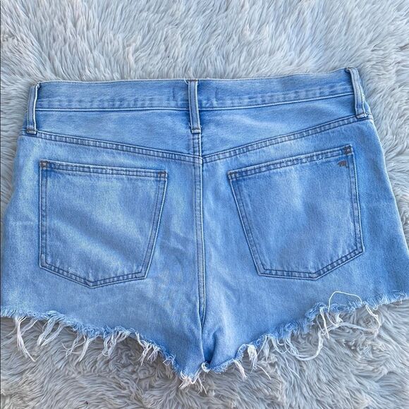 Madewell Relaxed Denim Shorts – Size 29 - Picture 5 of 8
